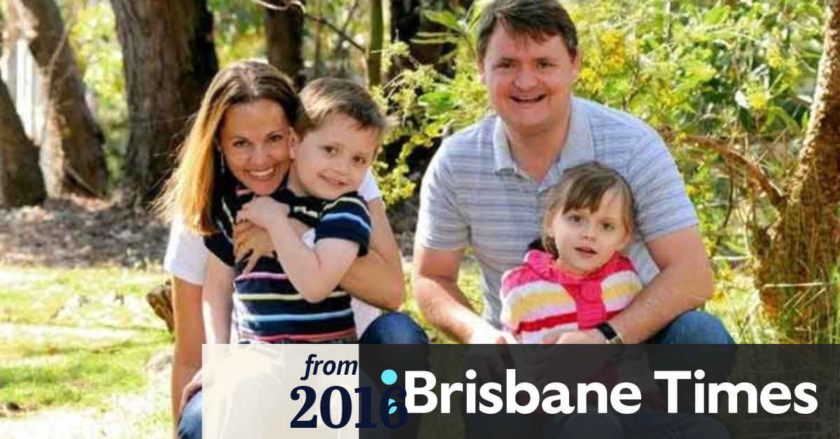 Video Family and friends farewell ManriqueLutz family